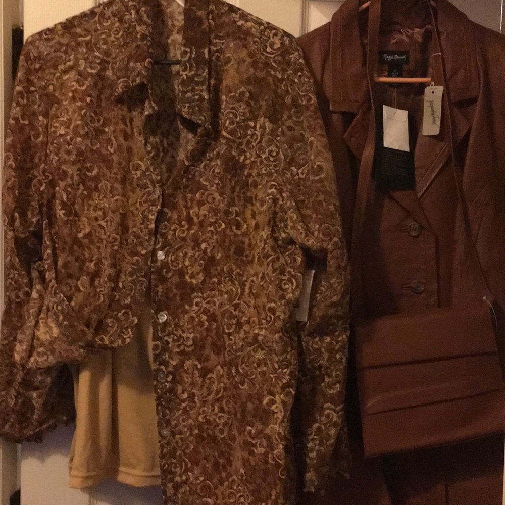 3xLeather coat 3x  Nylon Shirt  and purse